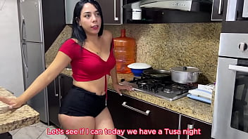 i love to see my beautiful stepmom cooking, she dresses very sexy and has a huge ass