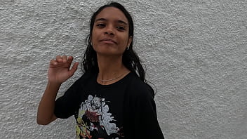 Jasmine seduz anandatildeo e leva para o abate